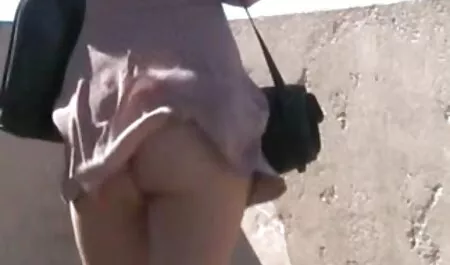 Die fette Arschsklavin zeigt ihre riesigen schlaffen Titten sexvideo tochter an einem seltsamen Ort