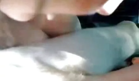 reibe meine Muschi in den Kofferraum muttertochterporn DMvideos