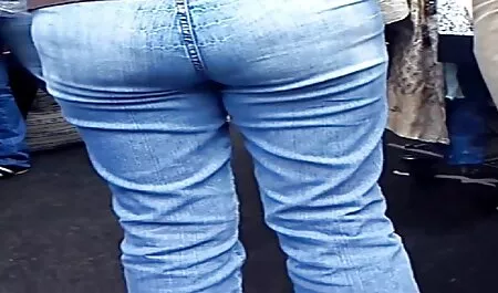 Ebenholz schlampig Kopf mutter mit tochter porn Gaging auf BBC
