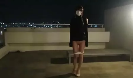 Kurzhaarige Mutter kann sich nicht vater und tochter sexvideo helfen