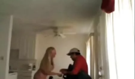 LECHE 69 free porn mutter und tochter Köstliche vollbusige Marta La Croft
